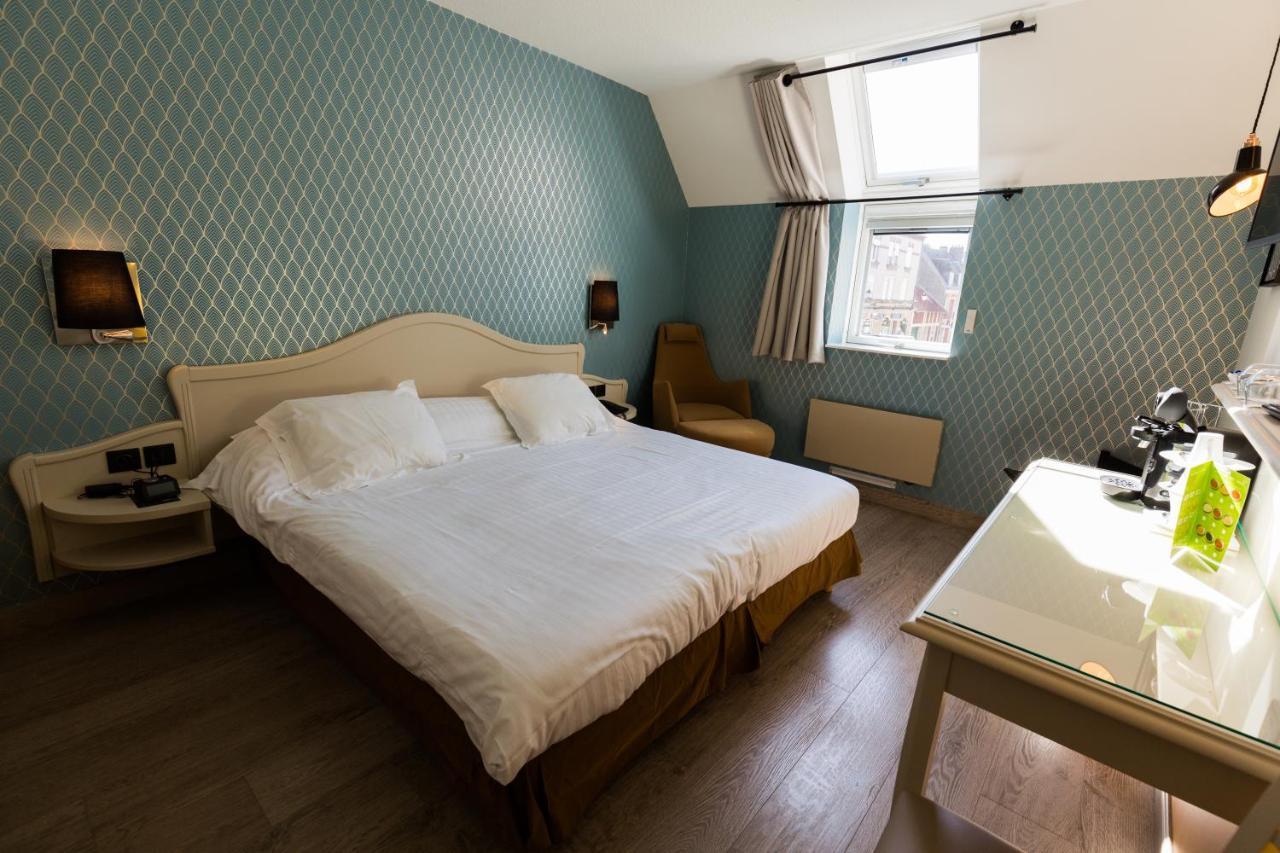Cit'Hotel - Hotel Le Cedre ノワイヨン エクステリア 写真