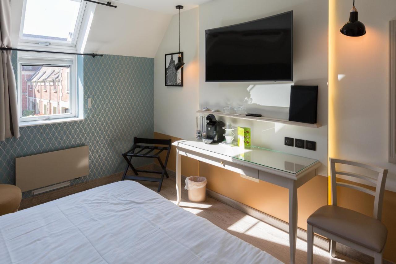 Cit'Hotel - Hotel Le Cedre ノワイヨン エクステリア 写真