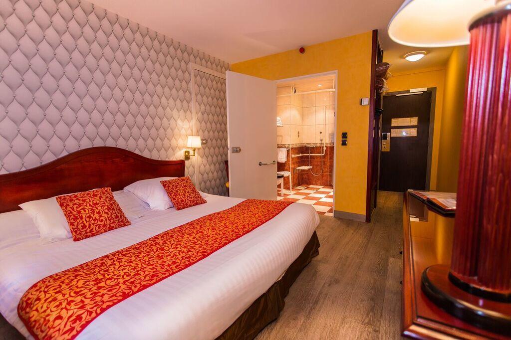 Cit'Hotel - Hotel Le Cedre ノワイヨン エクステリア 写真